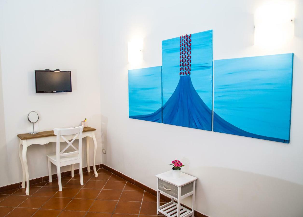 Domus Donnaregina Apartments Napoli Eksteriør billede